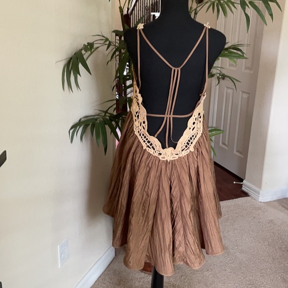 EUC FREE PEOPLE BREATHLESS DRESS - Picture 5 of 11